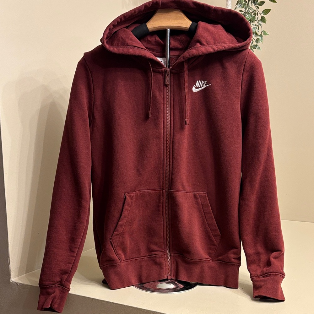 Womens Nike Club Fleece Zip-Up Hoodie